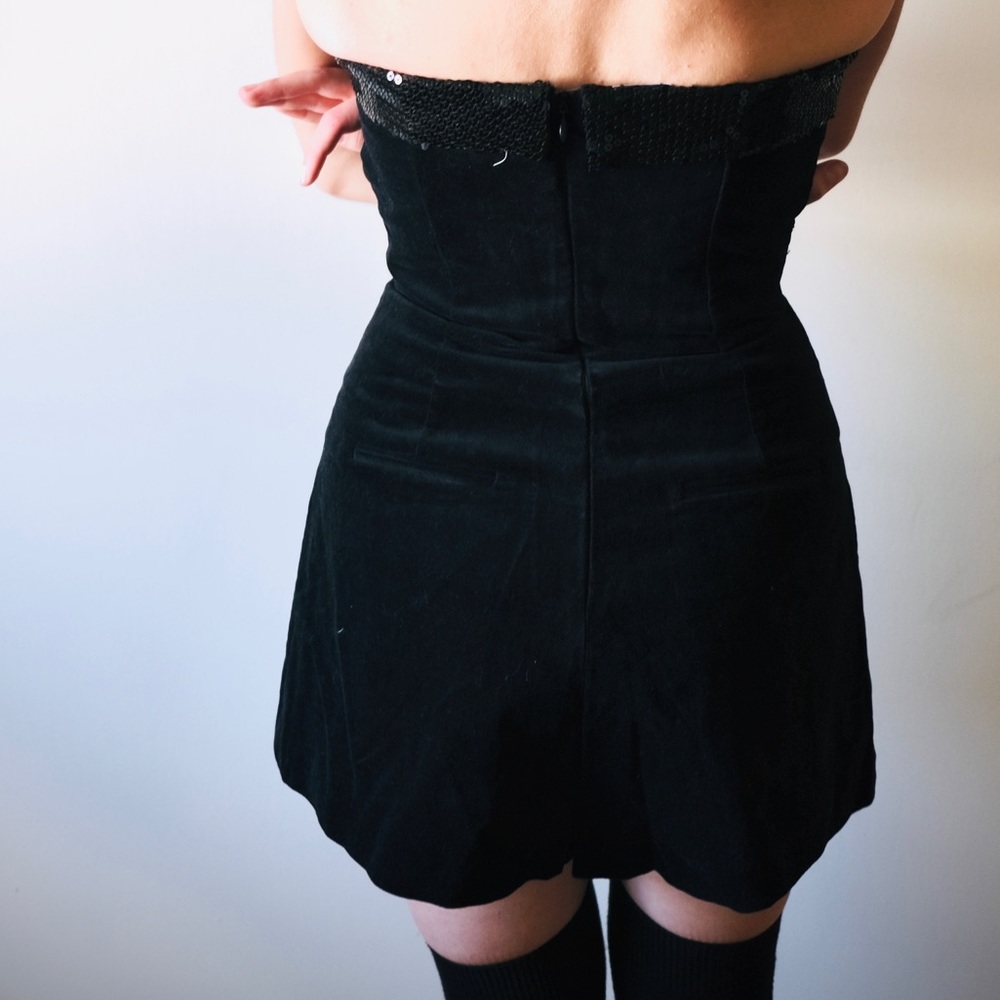 NWT Betsey Johnson Black Velveteen Romper Cabaret - Picture 5 of 8